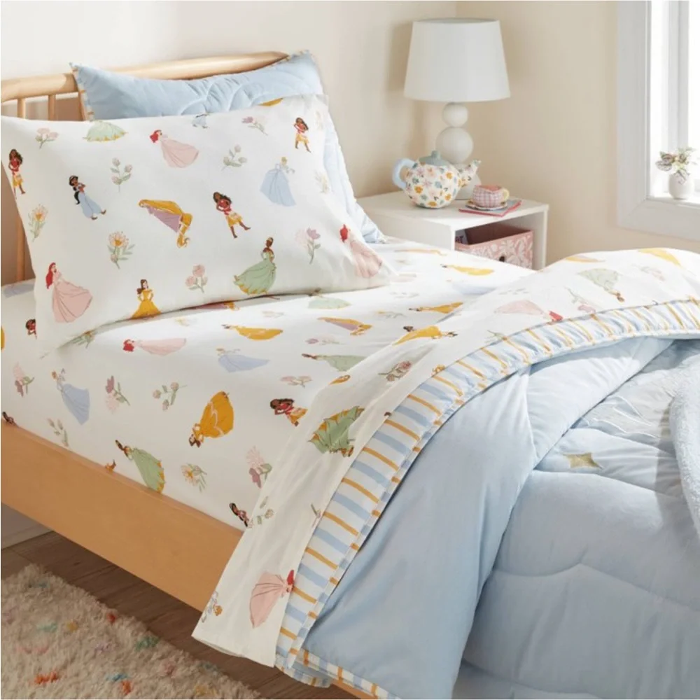 Queen Princess Characters Kids' Sheet Set - The Disney Collection by Pillowfort